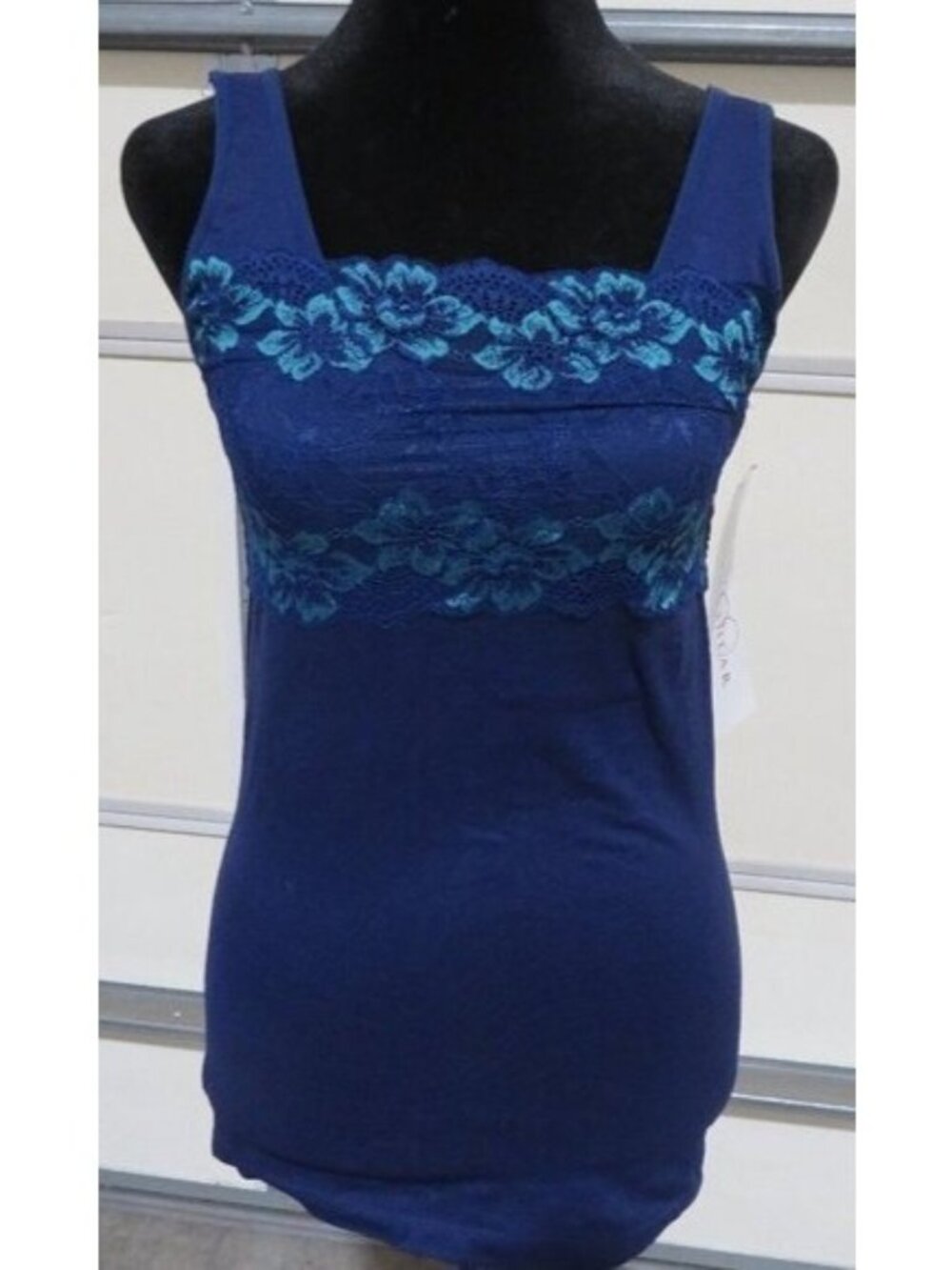 RHONDA SHEAR 3X Lace overlay shapewear Camisole built in shelf bra blue floral
